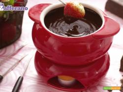 Fonduta al cioccolato con fragole
