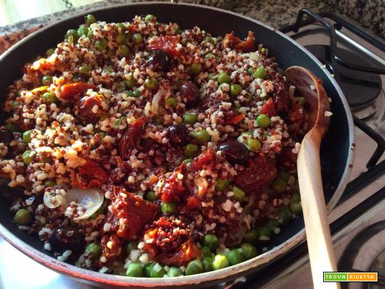 La ricetta svuotafrigo: quinoa e bulgur