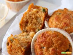 muffin ai piselli e pomodoro