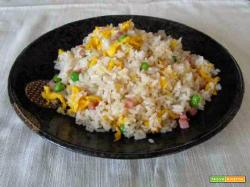 Ricetta tradizionale per preparare il vero riso alla cantonese