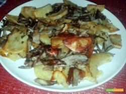 Patate e funghi Pleurotus al forno