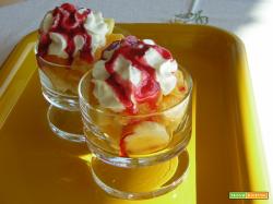 Macedonia con panna