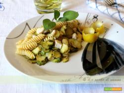 fusilli con zucchine e pesce spada