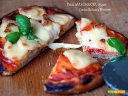 Pizza Margherita vegana con Mozzarella filante