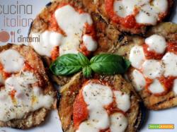 Pizzette di melanzana alla “pummarola” – ricetta della nonna