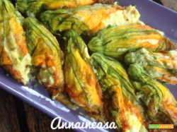 Fiori di zucchina con robiola