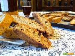 Cantuccini all'arancia e cioccolato