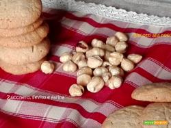 Biscotti alla nocciola con farina di farro