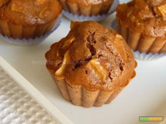 Muffin al miele con cacao e mele