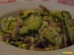 Zucchine trifolate con speck e uova