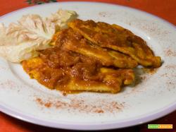 Scaloppine di pollo al pomodoro e paprika