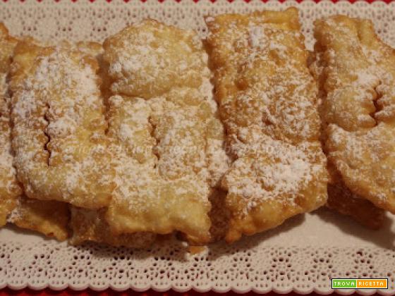 Chiacchiere ....per un pomeriggio di chiacchiere con gli amici