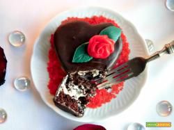 Mini cakes al cioccolato a forma di cuore