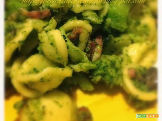 Orecchiette broccoli e speck