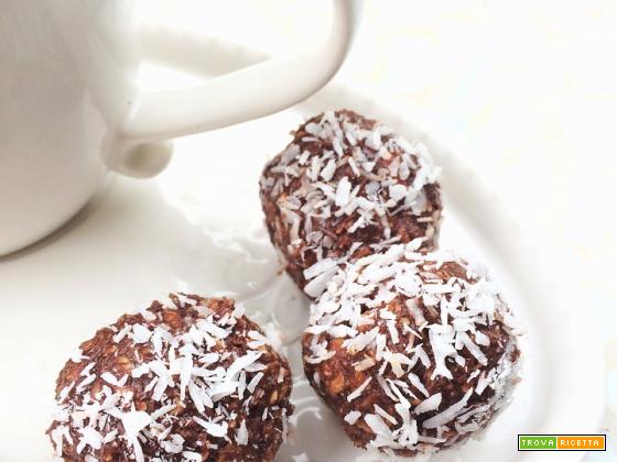 Chokladbollar – Polpette svedesi di cioccolato