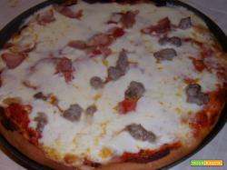 Pizza con Doppia Mozzarella