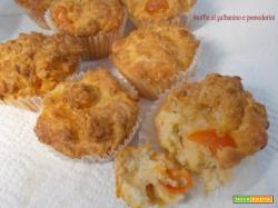 Muffin al galbanino e pomodorini