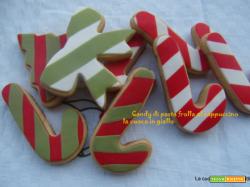 Candy canes di frolla al cappuccino