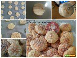 Biscotti al cocco senza uova e burro