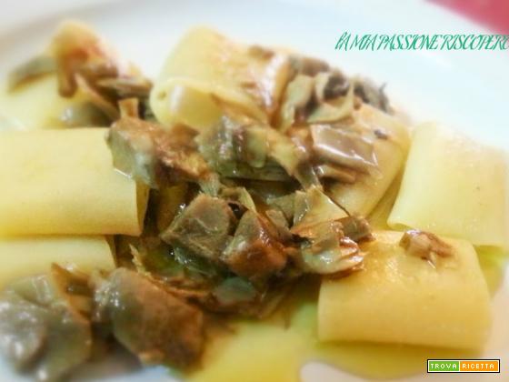 Pasta paccheri con carciofi