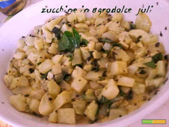 Zucchine agrodolce con aceto aromi zucchina verde lunga