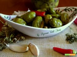 Olive ( ammaccate) schiacciate alla calabrese