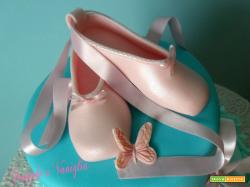 BALLERINA SHOES CAKE