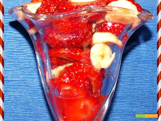 COPPA FRAGOLA E BANANA
