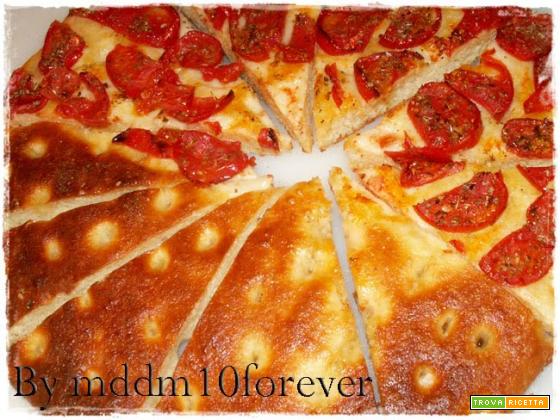 FOCACCIA AI POMODORI