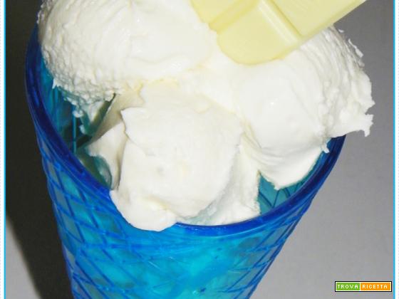 GELATO AL CIOCCOLATO BIANCO