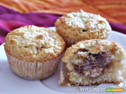 Muffin al cocco ripieni di nutella