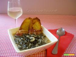 Zuppa di Cavolo Nero e Cipolle