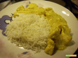 Pollo al Curry con Riso Basmati
