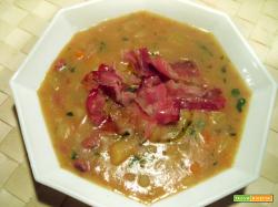 zuppa vellutata di patate, fagioli e porri…con aggiunta di pancetta