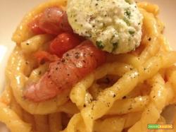 Busiate con gamberi rossi e ricotta al basilico con Le Marchesine Franciacorta Satèn 2008