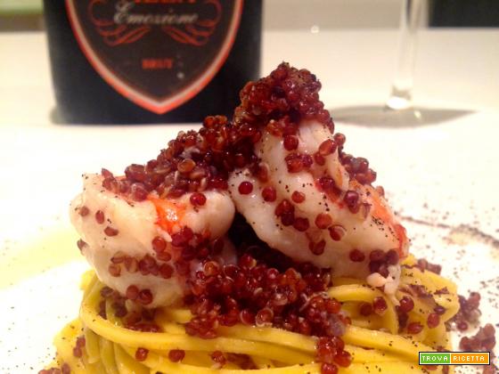 Spaghetti con quinoa rossa, gamberi e polvere di caffè con Villa Franciacorta Emozione Brut