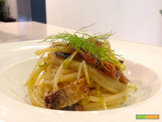 Per Brixia InVita lo spaghettone con le sardine e germogli