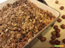 Crumble di pere e nocciole