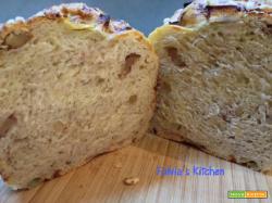 Panbrioche con mele e noci