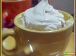 Crema al mascarpone senza uova senza lattosio