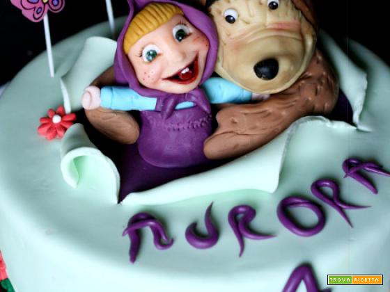 Masha e Orso e la torta di compleanno di Aurora