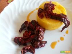 Polenta e peperoni cruschi