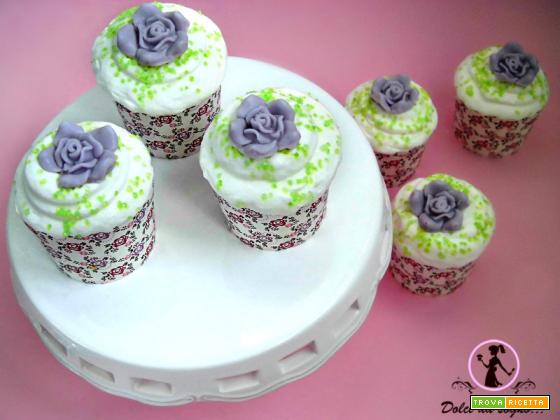 Cupcake aromatizzati alla rosa
