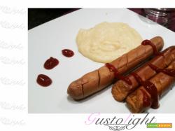 Würstel di seitan e purea di topinambur