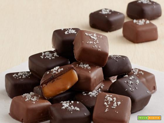 Cioccolattini con cuore di caramello