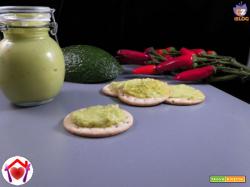 Crema piccante di avocado