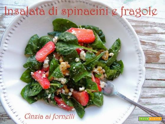 Insalata con spinacino e fragole