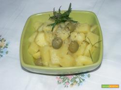 Patate in padella con olive e origano | Noi due in cucina