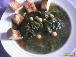 Zuppa spinaci e ceci-Ricetta tradizionale | Noi due in cucina
