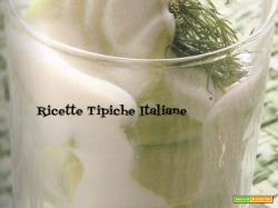 Cetrioli in salsa di yogurt